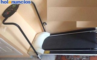 Cinta de andar. Máquina de andar eléctrica Walker