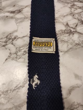 Cravatte Ferrari