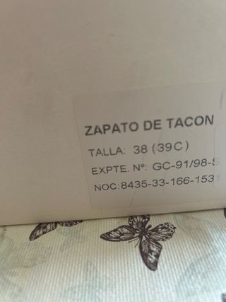 Zapato de salon negro