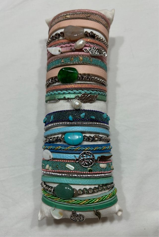 Lote de 21 Pulseras Bonitas