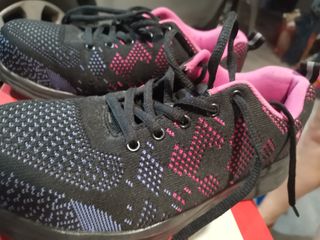 Zapatos, calzado de seguridad 
