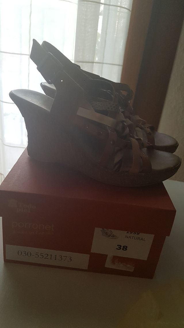 Sandalias marca Porronet