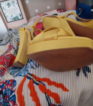 Zapatos  raso amarillo 