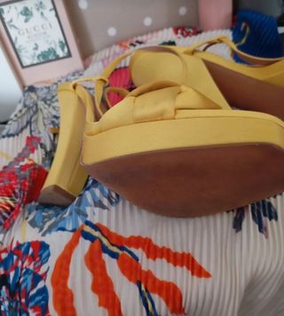 Zapatos  raso amarillo 