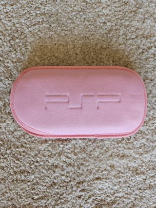 PSP 3004 lilás (edição limitada Hannah Montana)