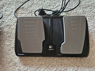 Volante e Pedais para PlayStation