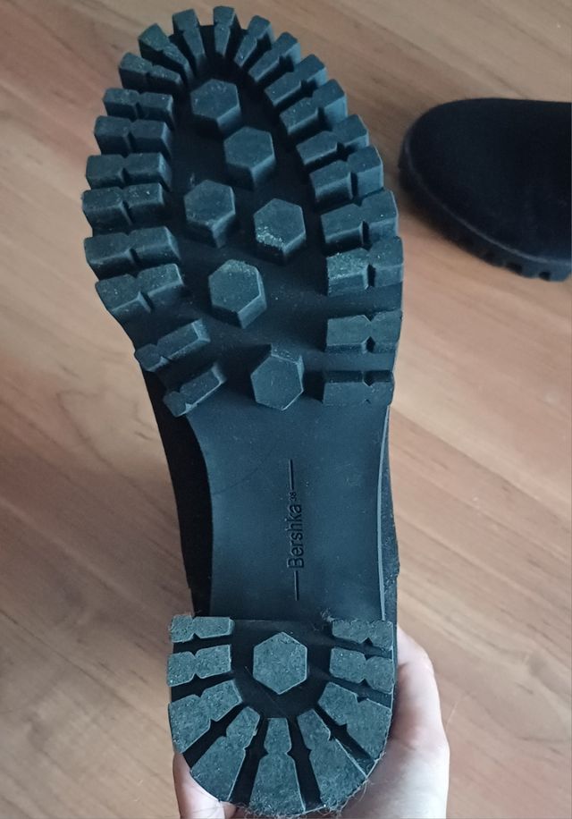 Botas cerradas de tacón