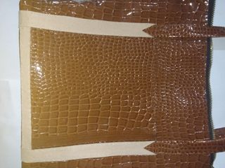 Bolso hecho a mano piel de cocodrilo 