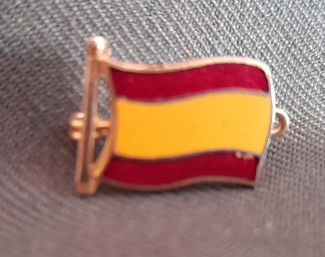 Antigua alfiler bandera España