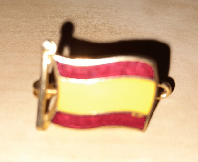 Antigua alfiler bandera España