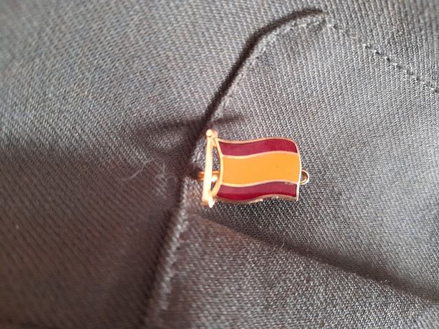Antigua alfiler bandera España