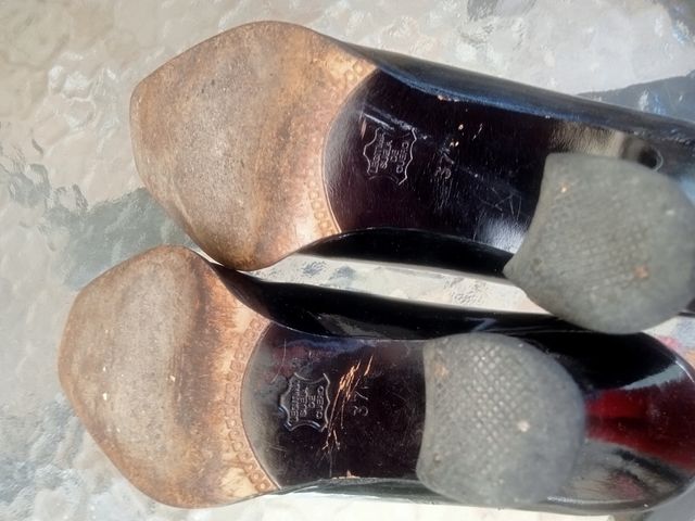 Zapatos de salón de piel charol