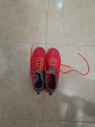 Zapatos futbol niño