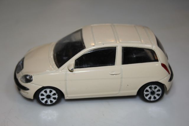 BURAGO LANÇA YPSILON 1/43