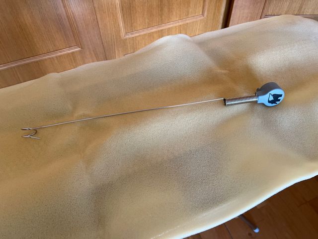 TABLA DE PLANCHAR CON BANDEJA. MARCA FRAMAR