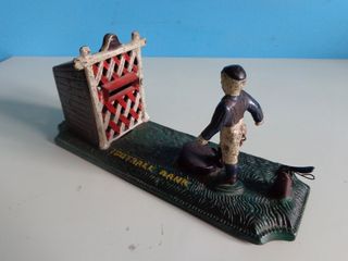 Football Bank, salvadanaio antico in ghisa