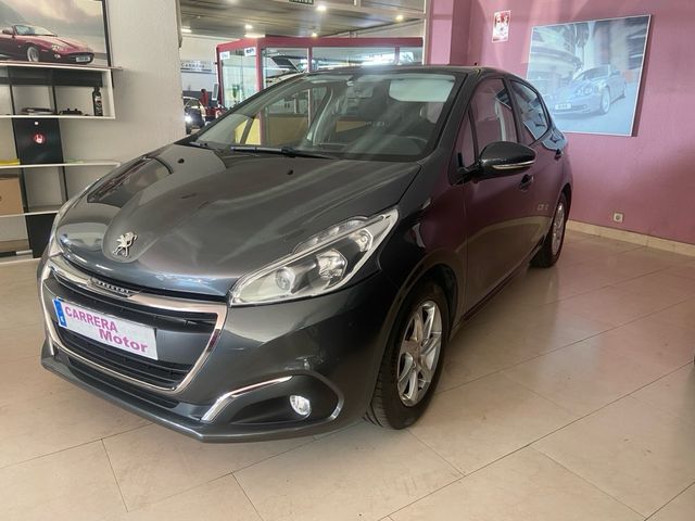Peugeot 208 2016