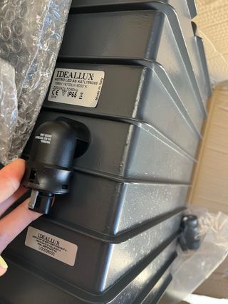 Foco idealux astroled
