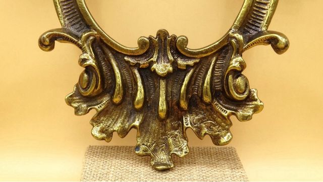 Exclusivo Marco de Bronce Antiguo