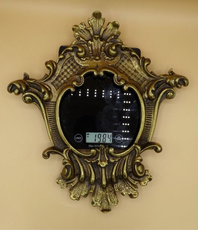 Exclusivo Marco de Bronce Antiguo