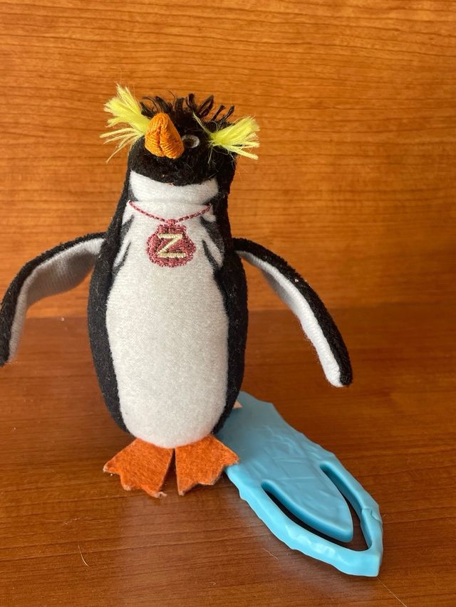 Surf's Up Pinguino McDonald's 2007