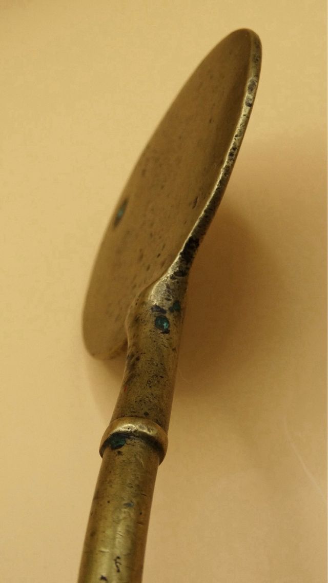 Antiguo Badil de Brasero de Bronce