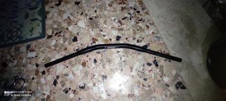 Piastra e manubrio moto