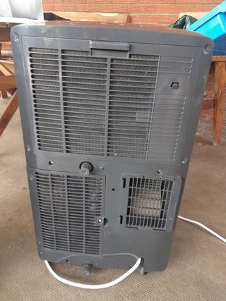 2 Aires acondicionados portátiles 