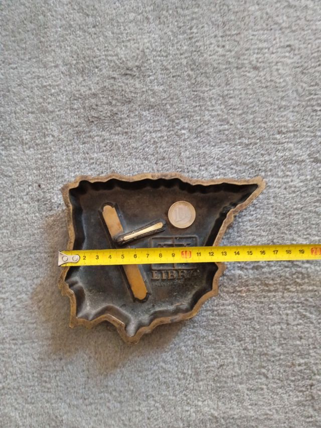 Cenicero forma de España