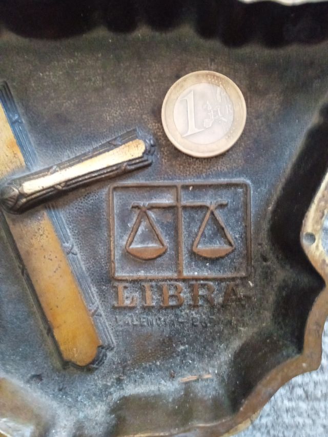 Cenicero forma de España