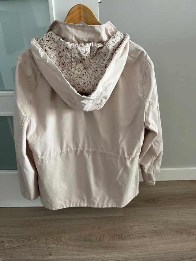 Cazadora entretiempo