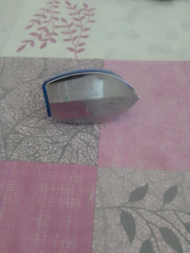 Plancha viaje mini electrica