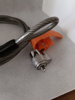 Cable antirrobo de acero para portátil