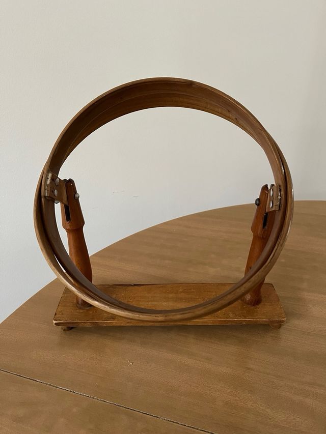 Telaio da ricamo vintage