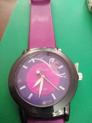 Due orologi da polso da donna