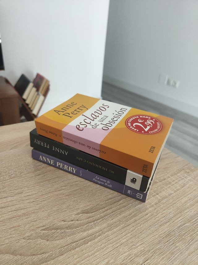 3 novelas de Anne Perry