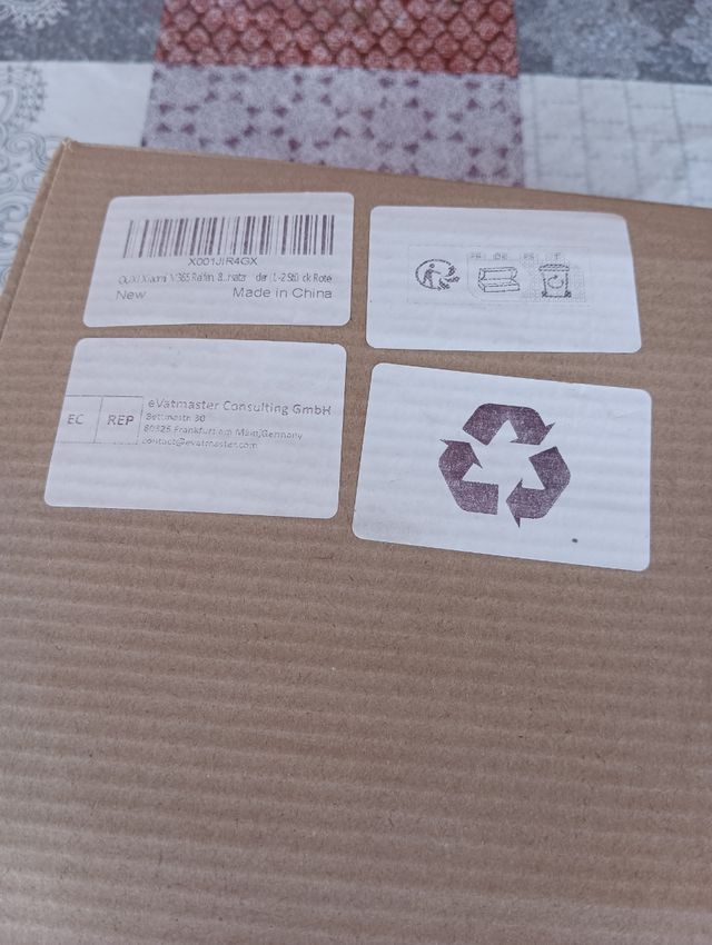 4 Neumáticos pequeñas.