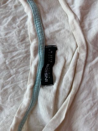 Camiseta inside