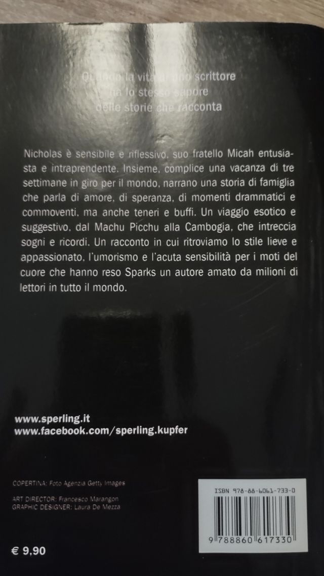 Libro Tre settimane, un mondo di Sparks