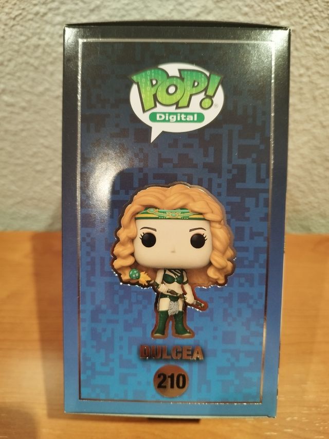 Caja funko nft dulcea 210
