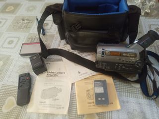 Sony CCD-TR740e PAL 180x