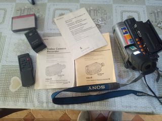 Sony CCD-TR740e PAL 180x