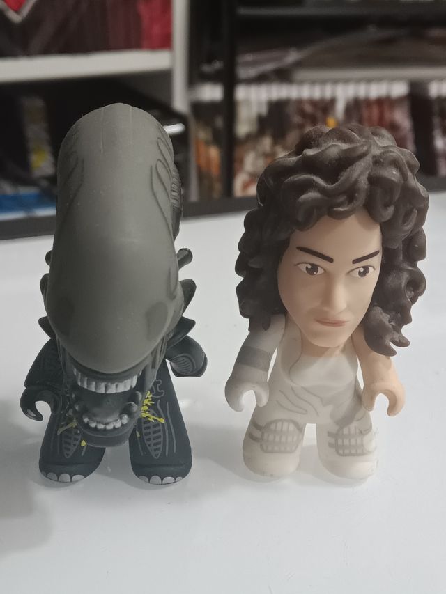 Alien + Ripley, Titans UK