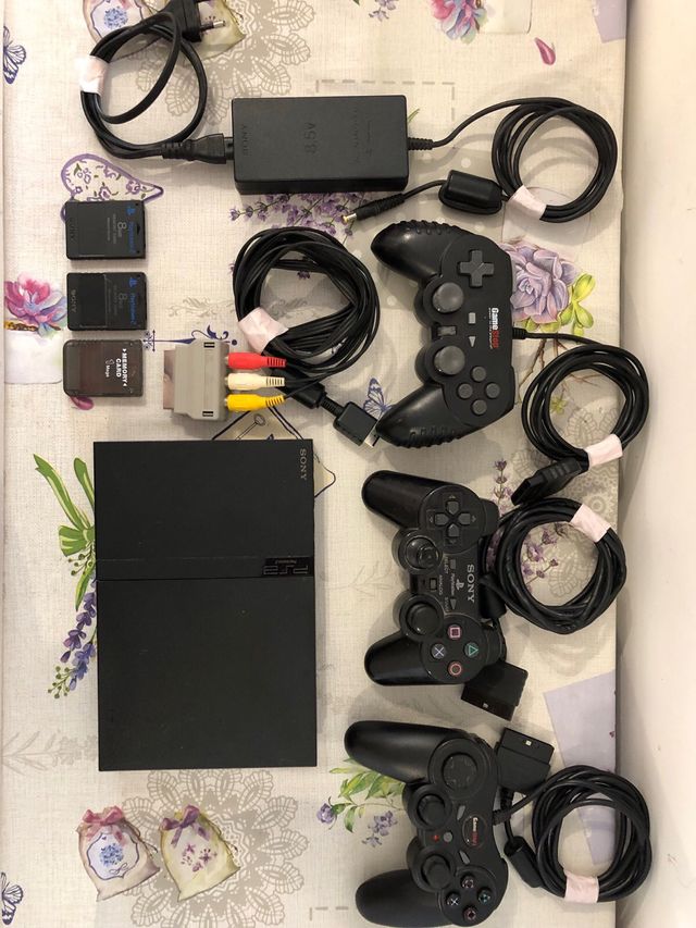 SONY Playstation2 Slim FULL OPTIONAL.....