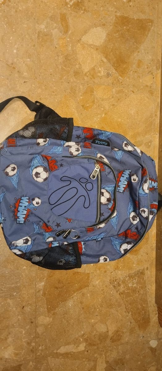 Mochila totto futbol