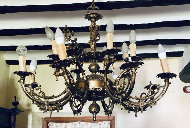 Lámpara araña de bronce