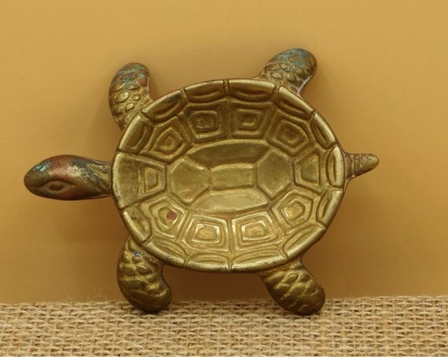 Pequeño Cenicero de Bronce Vintage