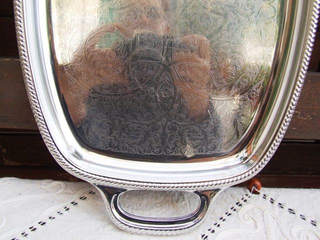 Vassoio vintage in acciaio inox