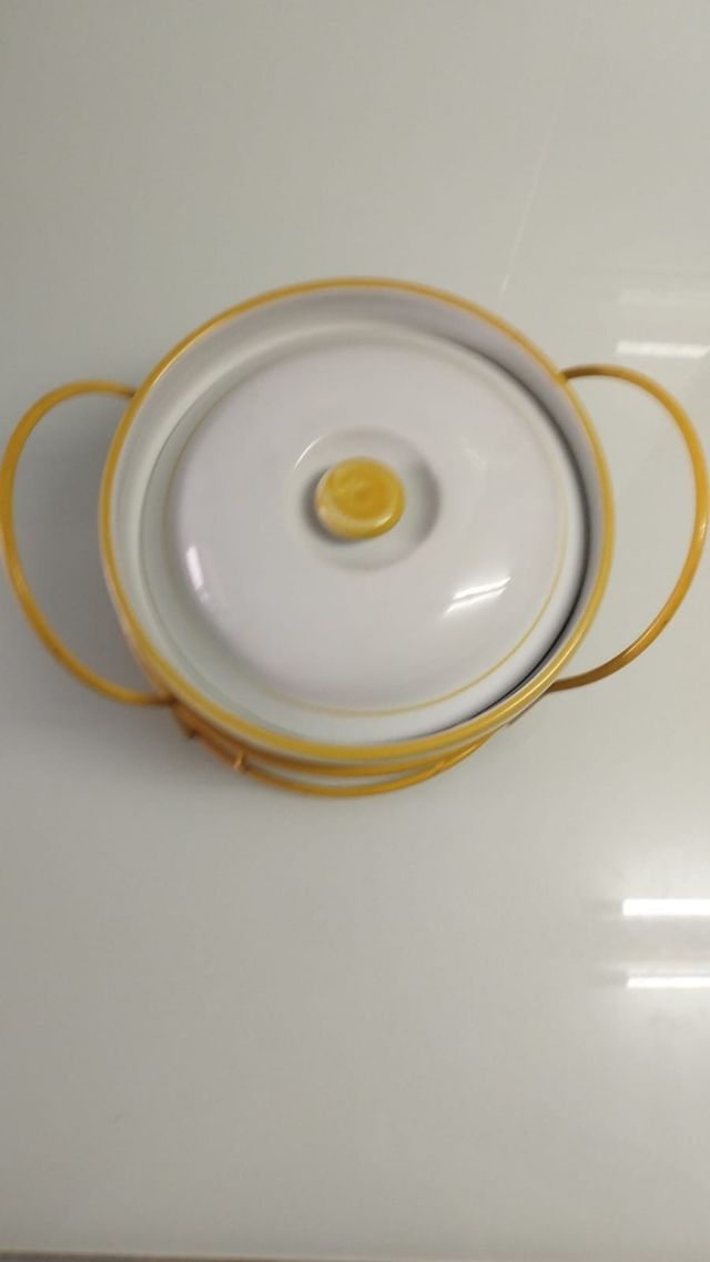 Cacerola con soporte