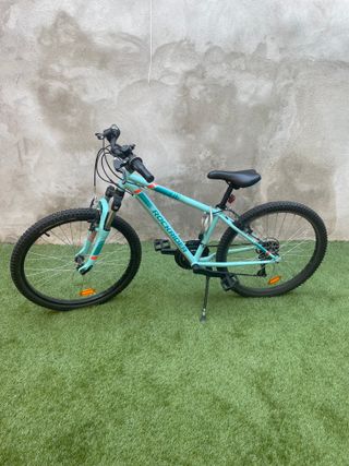 Bicicleta niños Rockrider azul.
